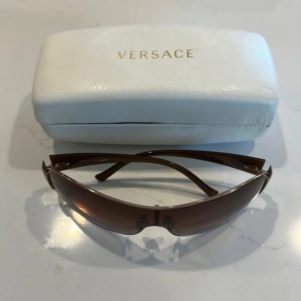 Authentic Versace women’s sunglasses